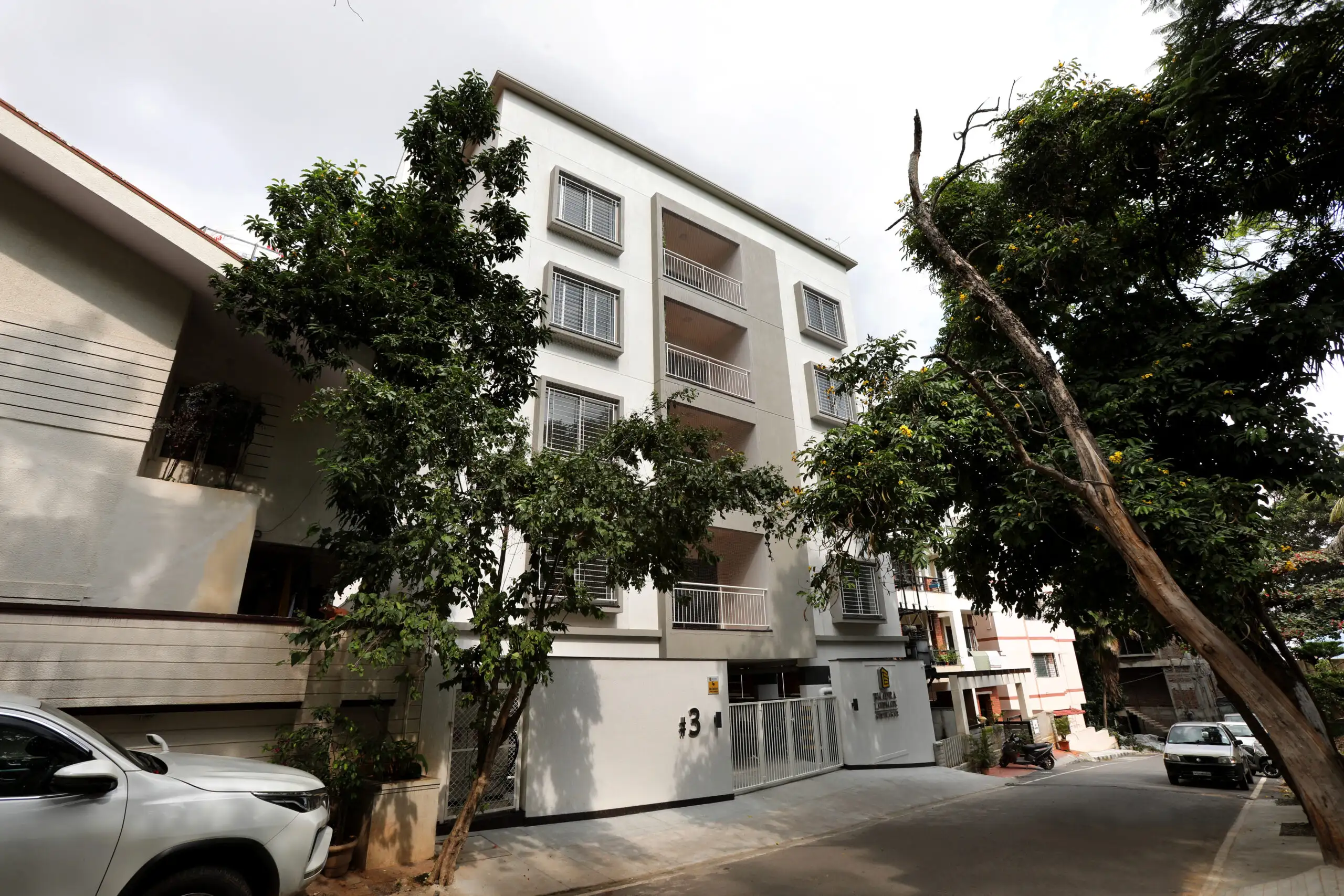 BHADRA Landmark Apartments - Girinagar, Bengaluru